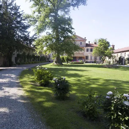Villa Timeless Apartment In Racconigi With Garden And Sauna Racconigi